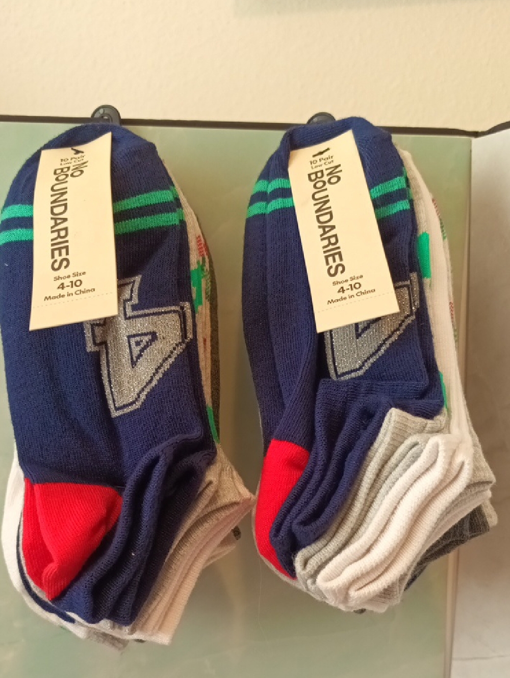 No Boundaries Girls Low-Cut Sock Pack - Navy, Gray, White, Red Accents